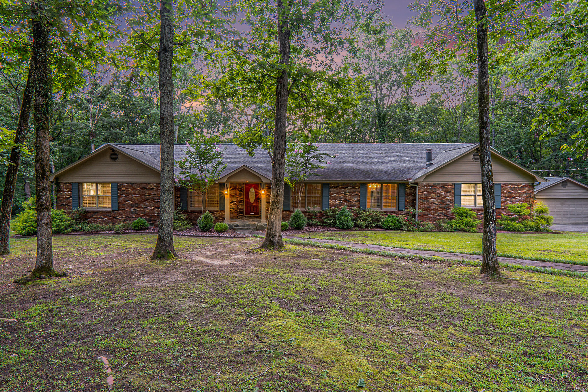 4411 Autumn Leaves Trl Se